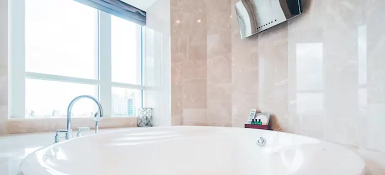 Bathroom Window Coverings in Sarasota, FL