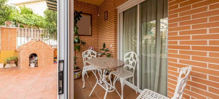 Adding Porch Enclosures To Your Home in Sarasota, FL