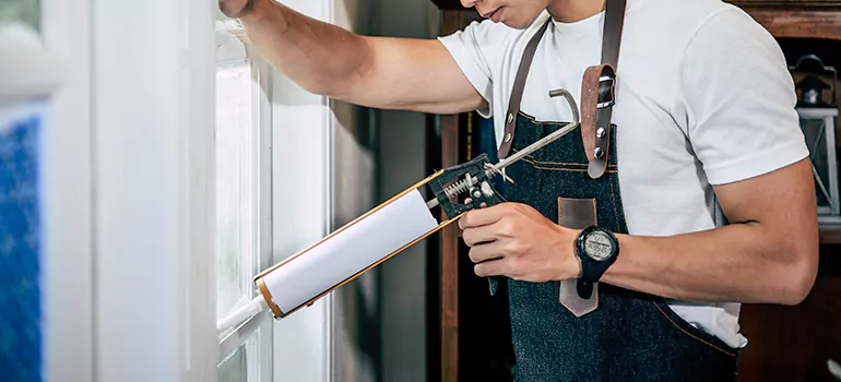 Window Caulking Contractor in Sarasota, FL