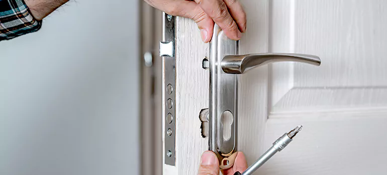 Front Door Knob Repair in Sarasota, FL